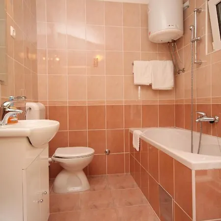Apartamento By The Sea Podgora, Makarska - 6673 Podgora (Split-Dalmatia)